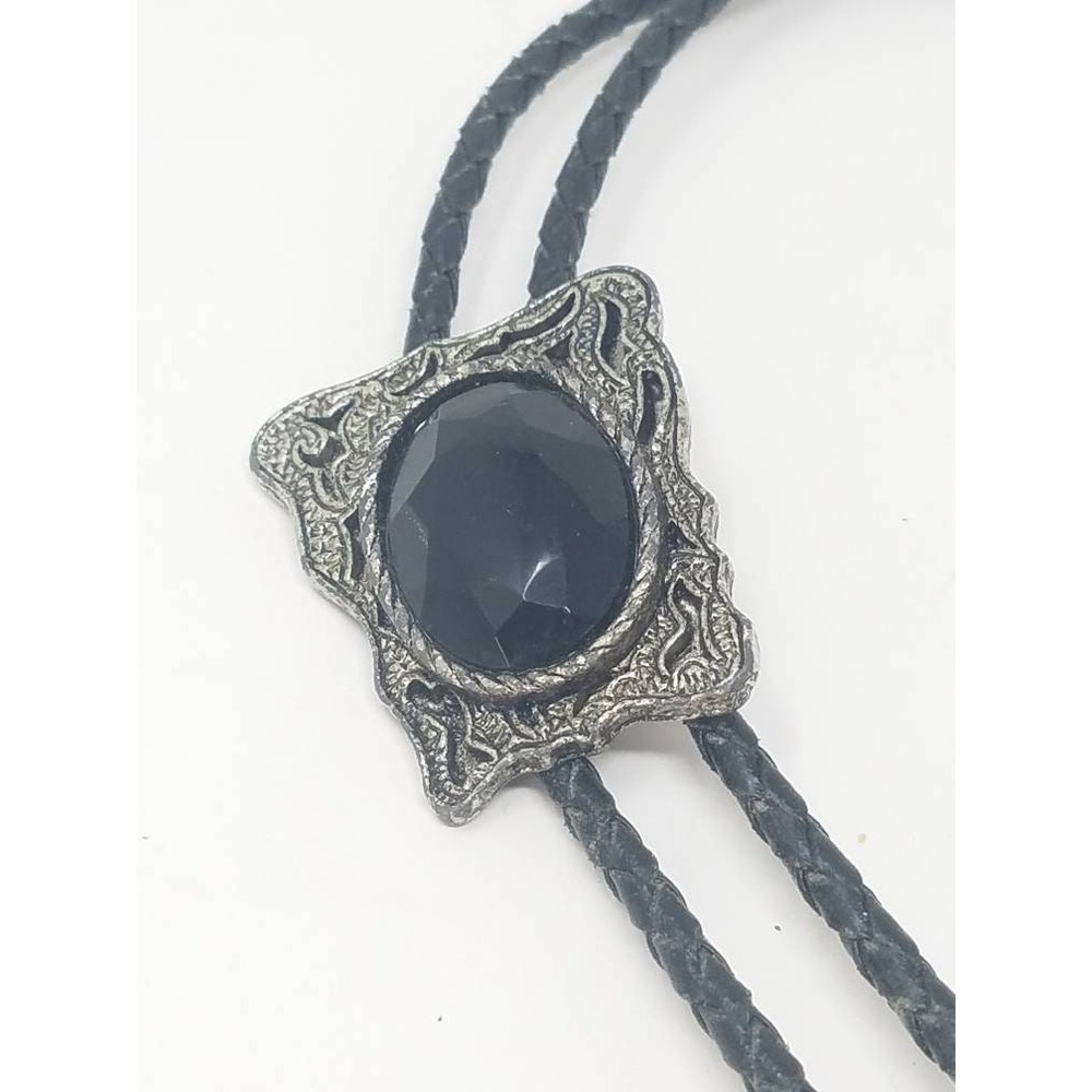 Vintage western bolo tie silver tone black acrylic cabochon‎ center